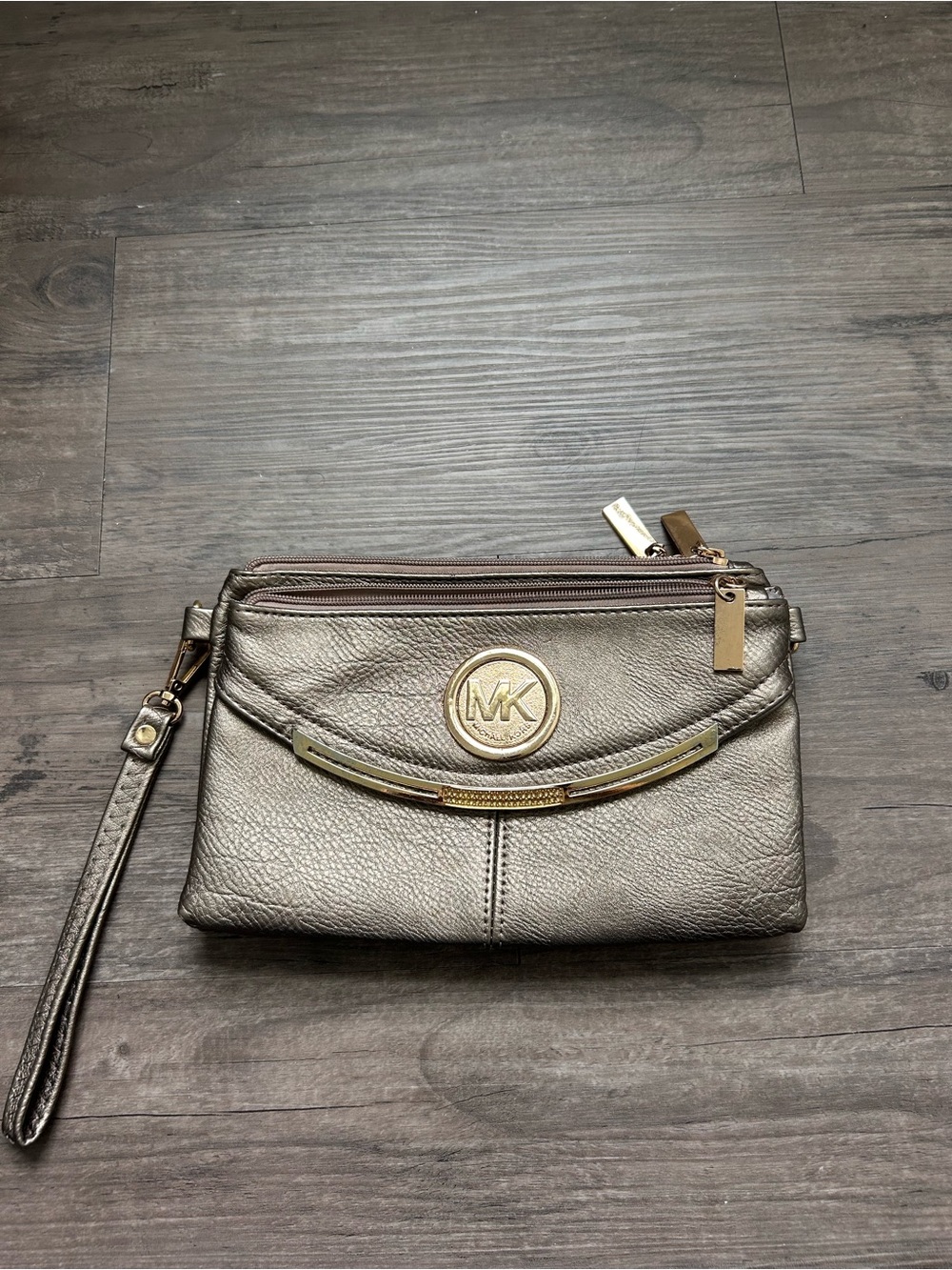 Y2K 2000s Michael Kors Metallic Wristlet Clutch with Gold Hardware